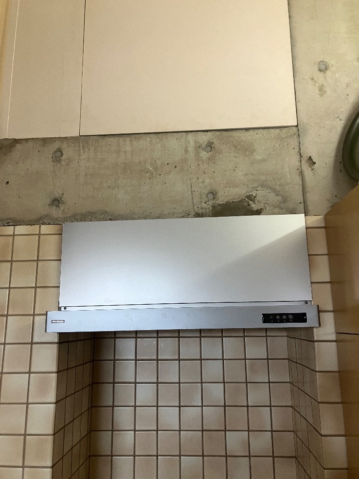 神奈川県横浜市 K様邸 スリム型レンジフード取替工事|換気扇の 神奈川県横浜市 K様邸 スリム型レンジフード取替工事|換気扇の